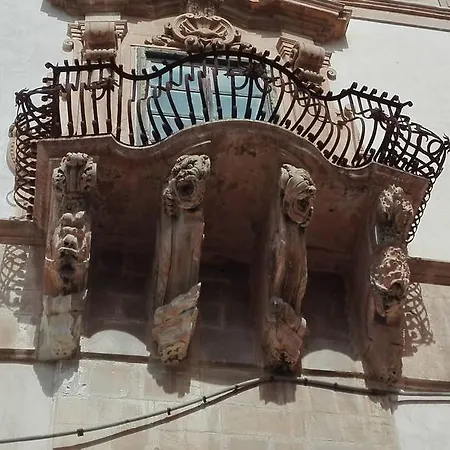 La Casa Rosa *